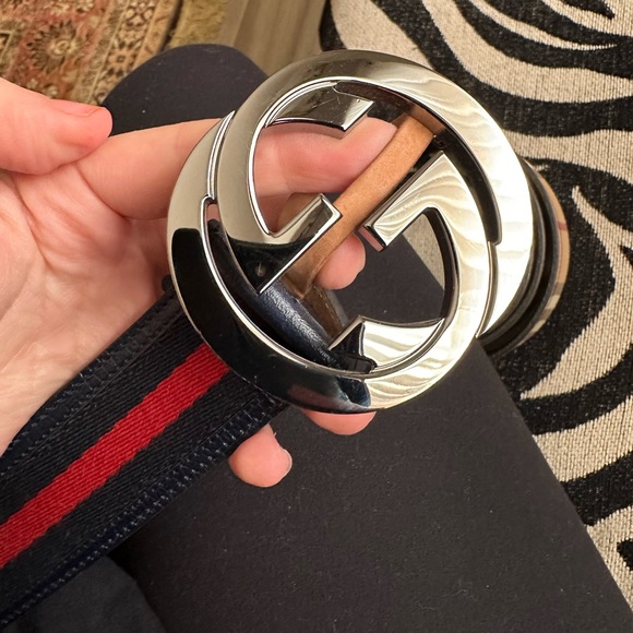Gucci interlocking g buckle - Picture 3 of 7